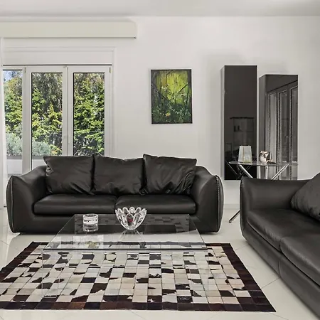 Adamas Rhodes Willa *