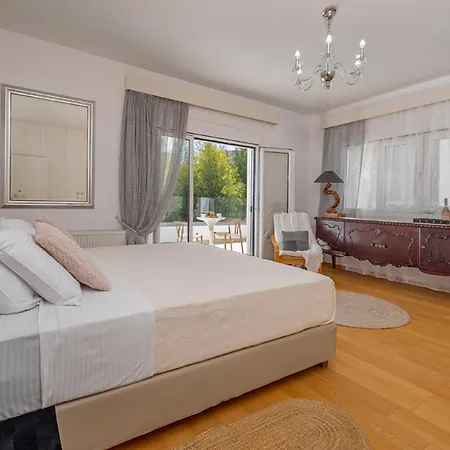 Adamas Rhodes ヴィラ