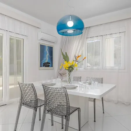 Adamas Rhodes * Rhodes City